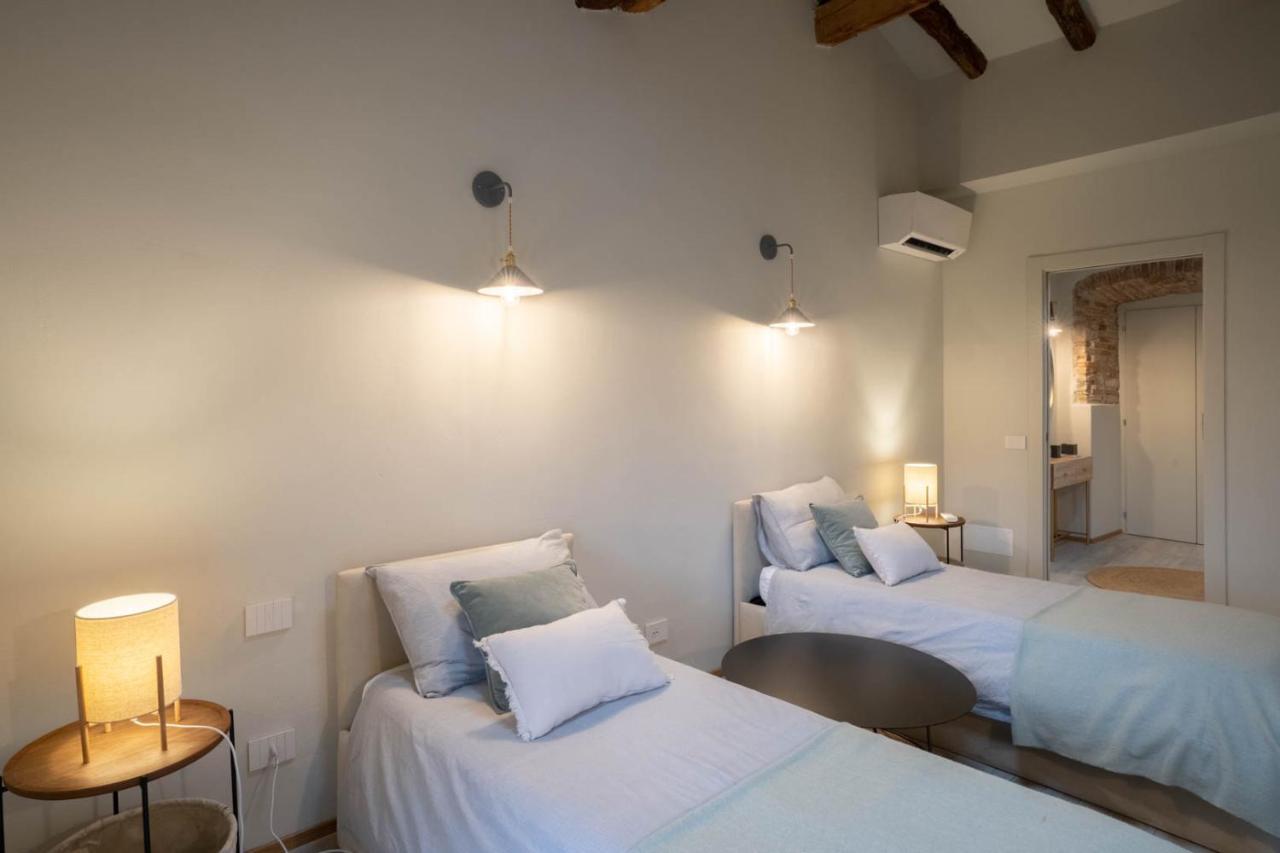 La Finestra Charme&Relax Apartment Бергамо Екстериор снимка